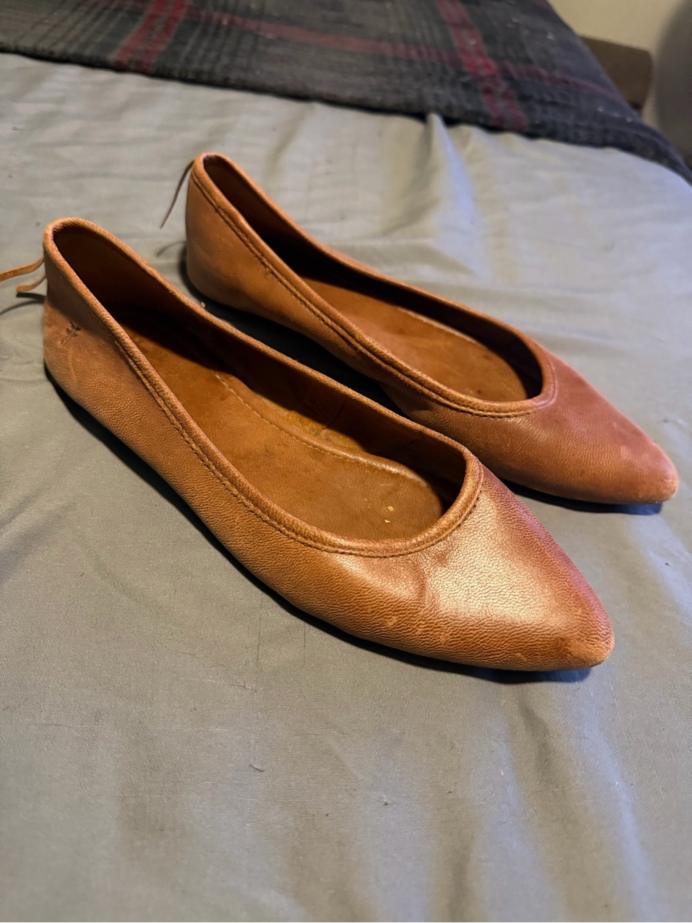 Frye Regina Pointed Toe Ballet Flats Tan Leather Western 8.5